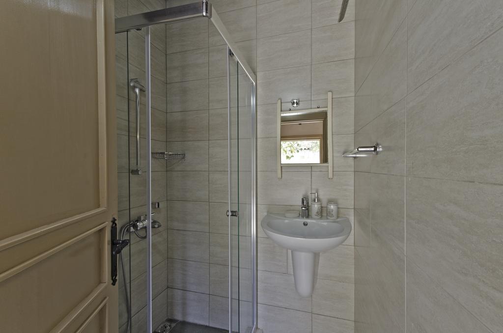 Lilyum Alaçatı - Taş Ev Exterior foto